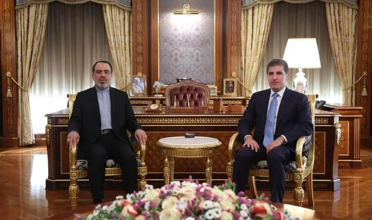 Nêçîrvan Barzanî pîrozbahî li konsulê nû yê Îranê...