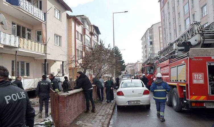 Li Sêwazê agir bi avahiyekê ket: 6 kes bi jehrê...