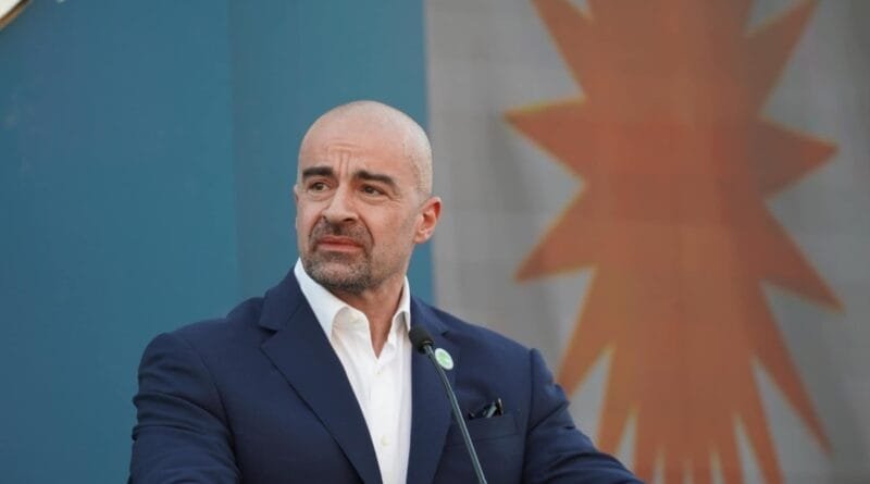 YNK Piştgirîya Banga Ocalan Wek Erkeke Netewî Dibîne