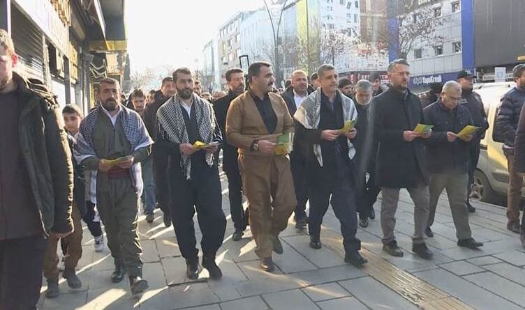 Hilbijartina dersa Kurdî - 'Kurdî di bin...