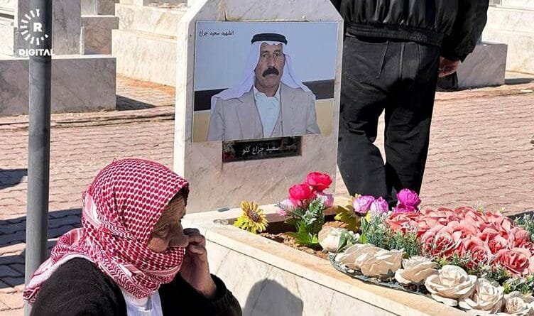 Hestiyên 32 Kurdên Êzidî li Şingalê hatin veşartin