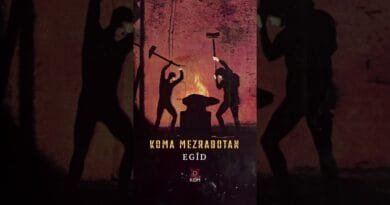 Koma Mezrabotan - Egîd (1993 © Kom Müzik)