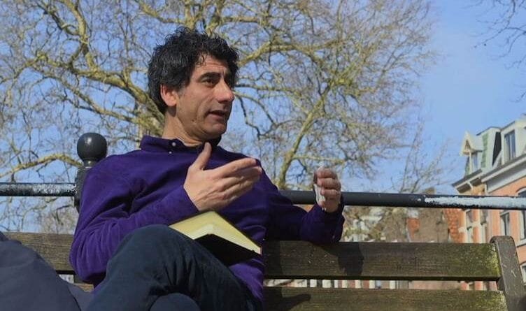 Helbestvanekî Kurd li Holendayê bi nav û deng bûye