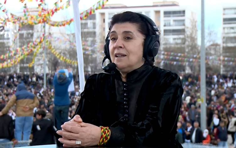 Leyla Zana: Ez dixwazim Kek Mesûd hemû rêxistinên...