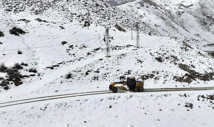 Li Wanê ji ber berfê rêyên 48 gundan hatin girtin