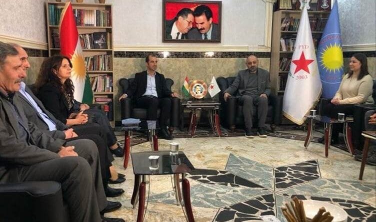 Şandeya DEM Partî û DBPyê bi PYDyê re civiya