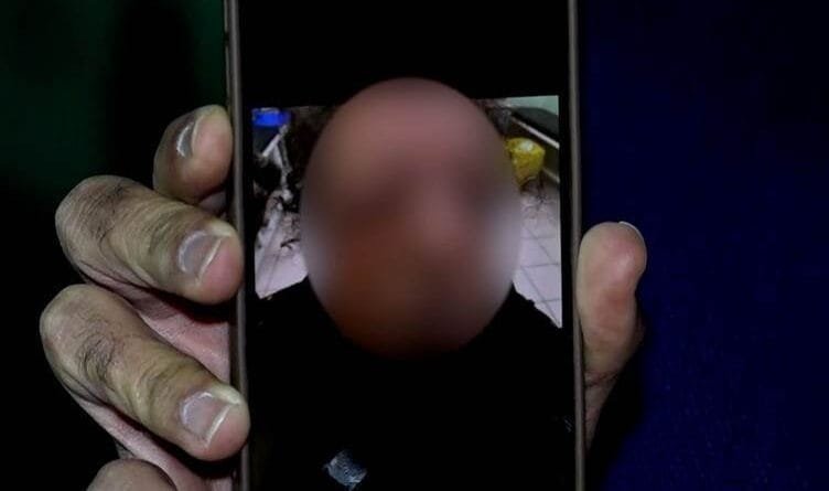 Her du çavên xwişka xwe derxistin