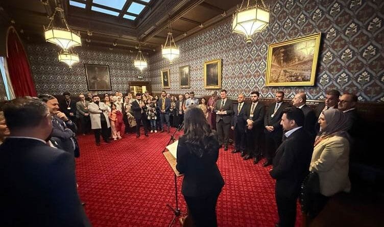 LONDON - Siyasetmedarên Brîtanî: Civaka Kurd...