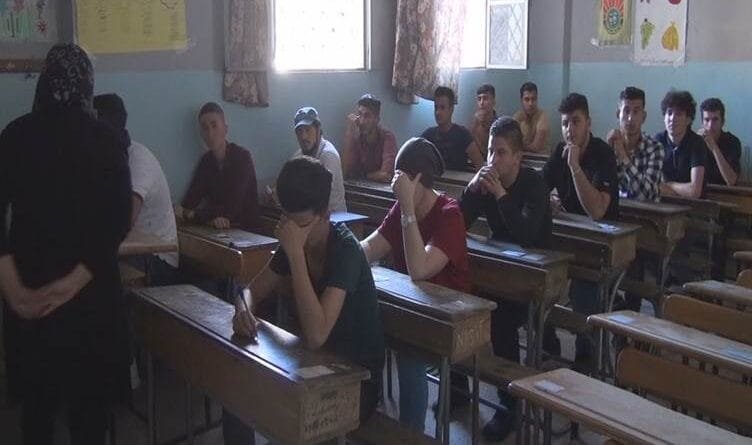 Rojava: Pirsgirêka xwendekarên polên 9 û 12an...