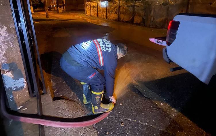 Li Sêrtê lehî rabû: Mal û dikan di bin avê de man