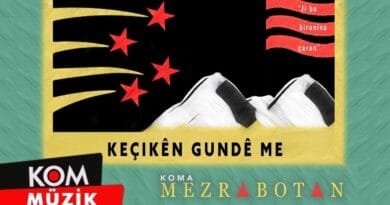 Koma Mezrabotan - Keçikên Gundê Me (1991) [Official Audio © KOM Müzik]