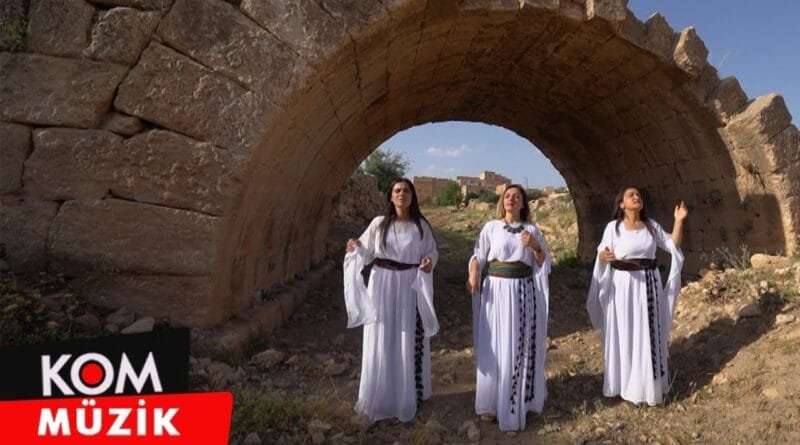 Dengê Jinên Azad - Zindan (2022 © Kom Müzik)