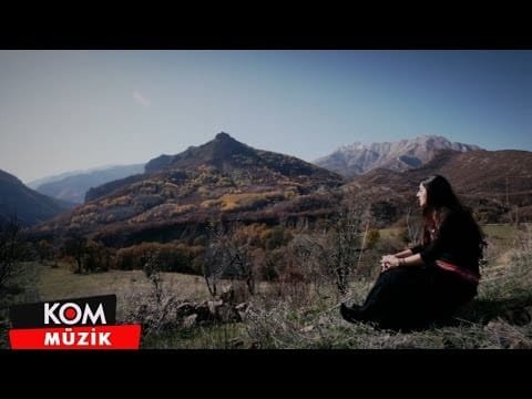 Özlem Gerçek - Waxto Thal (Official Video © Kom Müzik)