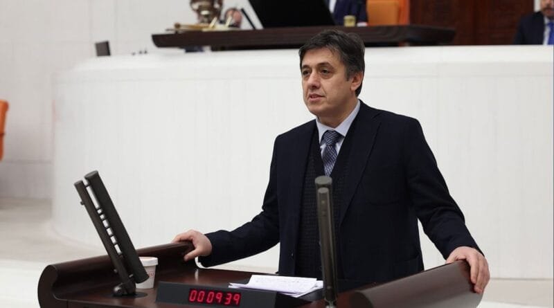 Tîryakî: Tirkiyeyê şertê xweseriyê îmze kir lê...