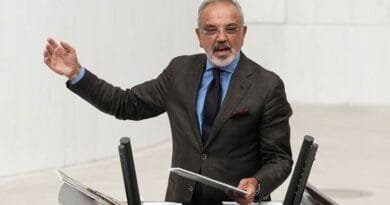 Sirri Sakik: Kesên ku guleyekê jî navêjin Îsraîlê...