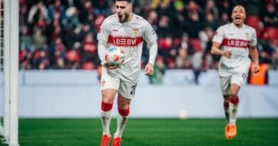 Denîzê Kurd tofan li Leverkusenê rakir