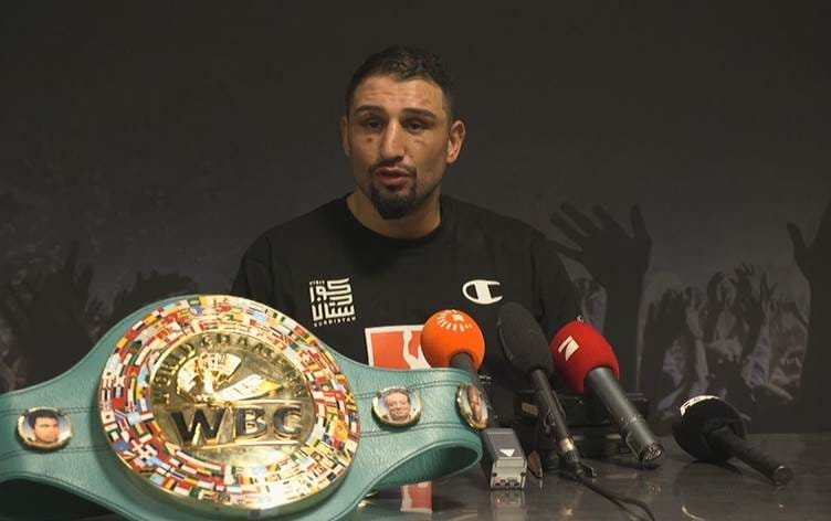 Agît Kabayel li Almanyayê dîrok nivîsand: 27 maç…