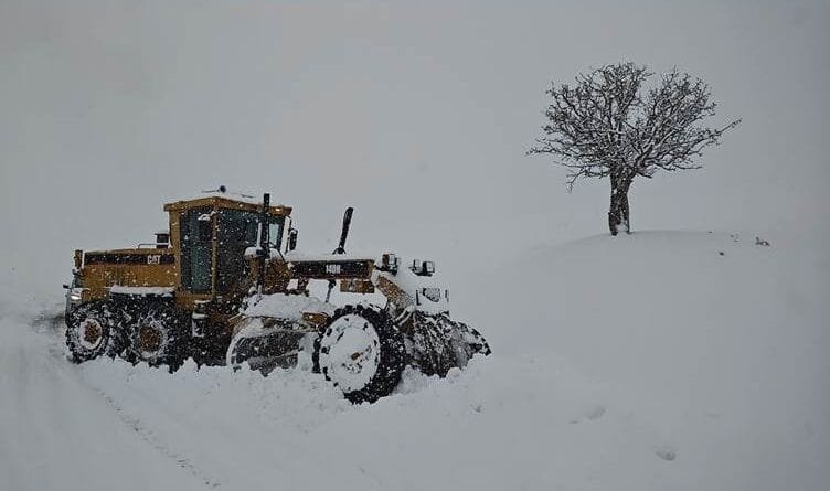 Li Bakur zivistan dijwar e û rêyên 1012 gundan...