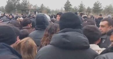 BAKUR - Protestoyên ji bo Rojava li zanîngehan...