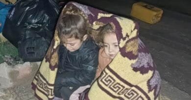 Heyva Sor a Kurd: Li Kobaniyê zarokekî din ji ber...