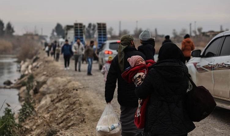 Li Efrînê 50 hezar koçber hewceyî alîkariyê ne