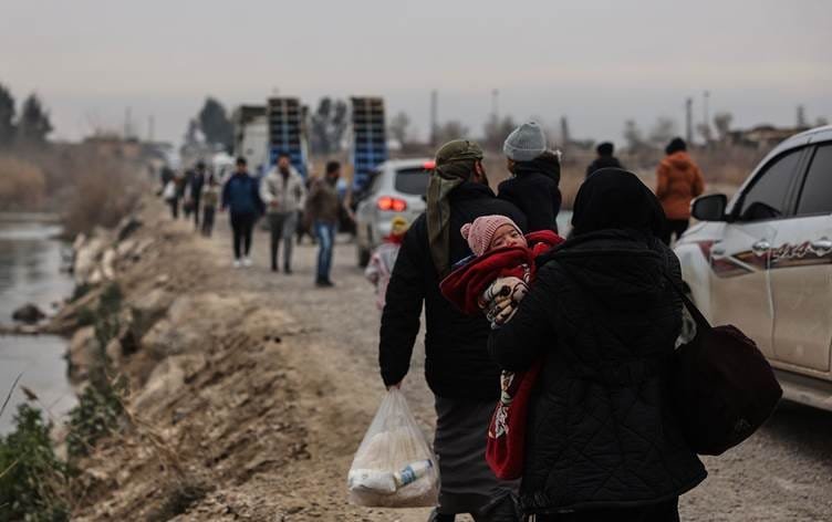 Li Efrînê 50 hezar koçber hewceyî alîkariyê ne