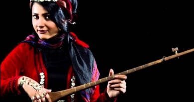 Hunermenda Kurd Yelda Ebasî li Meşhedê hat girtin