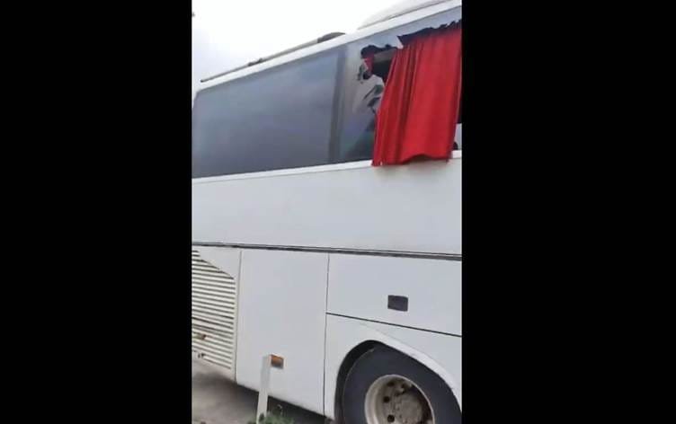 Li Edeneyê nijadperestan êrişî alîgirên Batman...