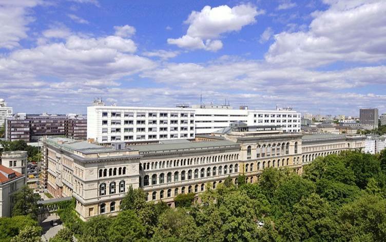 Zanîngeha Teknîkî ya Berlînê karmendên ku êrişî...