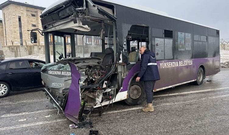 Li Geverê qeza, 18 kes birîndar bûn