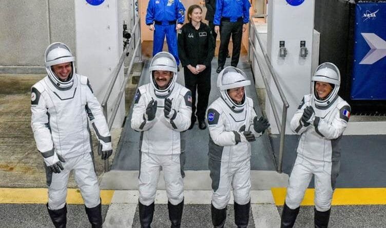 NASAyê 4 astronotên din şandin Stasyona Fezayê ya...