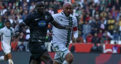 Amedsporê li mala xwe lîdertî ji dest da