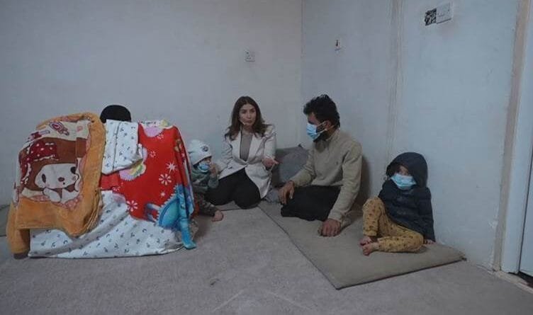 Bi lingekî barê giran hildigire: Çîroka Xoşnaw...