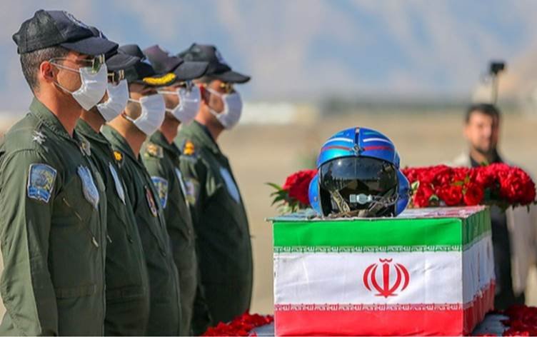 Cenazeyê pîlotê Kurd dê sibe li Kirmanşanê were...