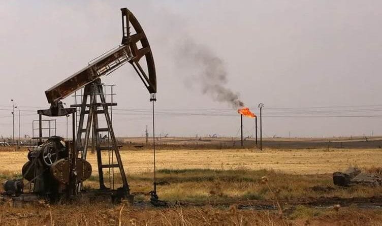 Petrola Rojavayê Kurdistanê dişînin Sûriyeyê