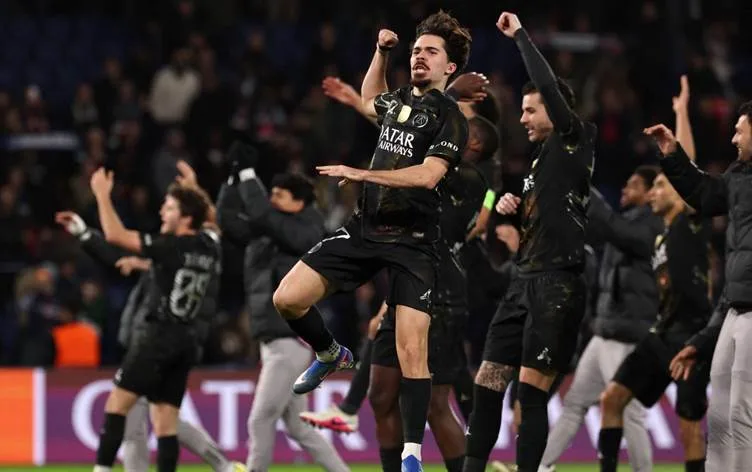 PSG bû agir û bi goştê canê Chelseayê ket