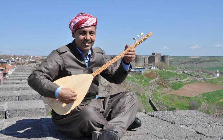 Hunermendê şahiyan Emînê Erbanî koça dawî kir