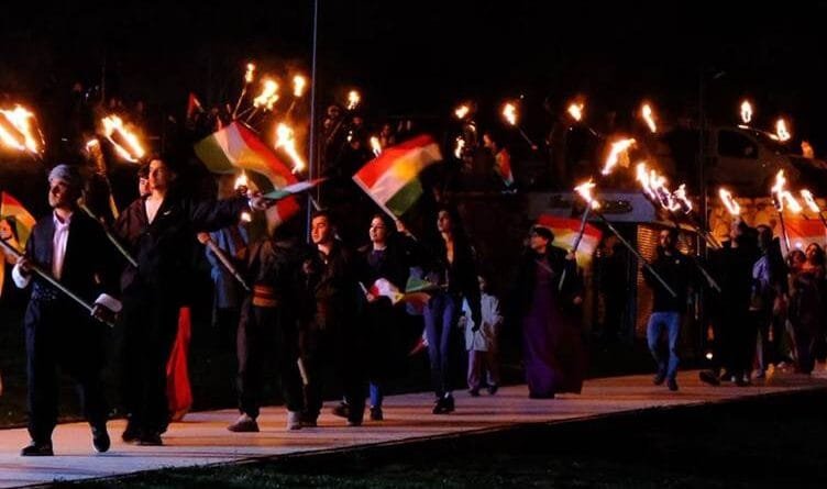 Bi alayên Kurdistanê û meşaleyan li Farqînê...