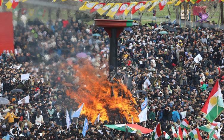 NEWROZA AMEDÊ - Bafil Talebanî: Divê em yekrêziya...