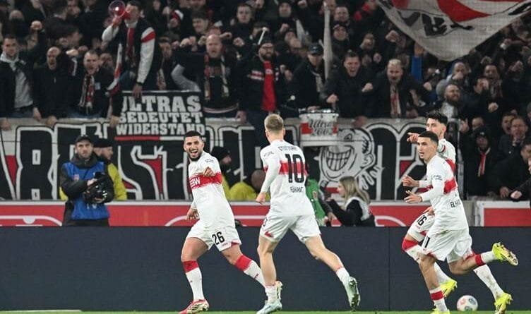 Denîzo îsal bûye agirê sor û dilê wî bi kesî...