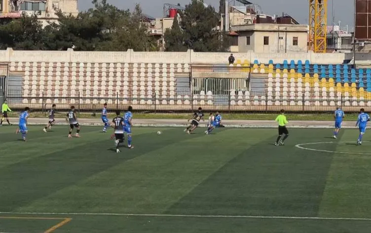 Stadyumên Qamişloyê 22 sal in li benda futbolê ne