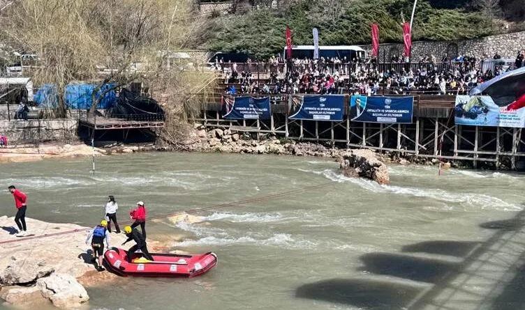 Şampiyoniya Raftîngê li Dêrsimê tê kirin