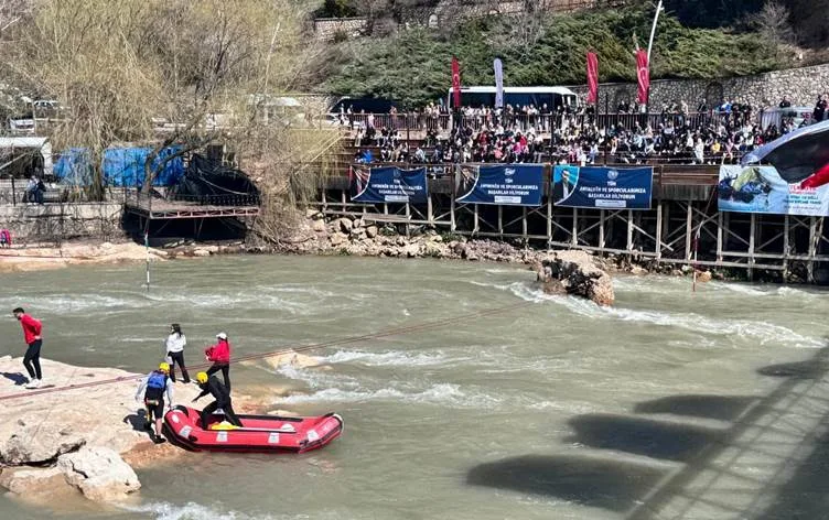 Şampiyoniya Raftîngê li Dêrsimê tê kirin