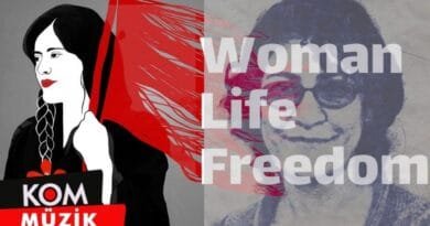 Jinma - Jin Jiyan Azadî (2022 © Kom Müzik)