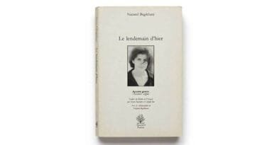 Nezend Begîxanî bi pirtûkên xwe tevlî Pêşangeha...