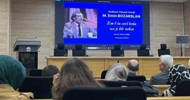 Mehmed Emîn Bozarslan li Amedê hat bibîranîn