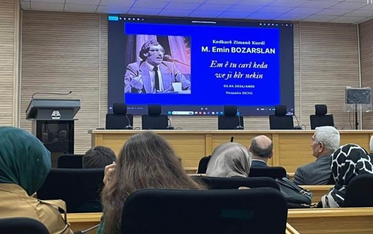 Mehmed Emîn Bozarslan li Amedê hat bibîranîn