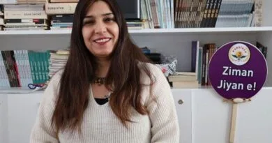 Leyla Çakir: Piştî ku ji mamostetiya Tirkî hat...