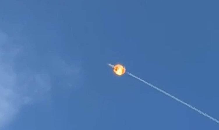 Wezareta Karên Navxwe: Bi 4 dronan êrişî Herêma...