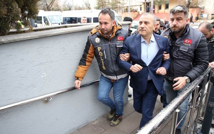 Parêzgarê berê yê Dêrsimê Tuncay Sonel sewqî...